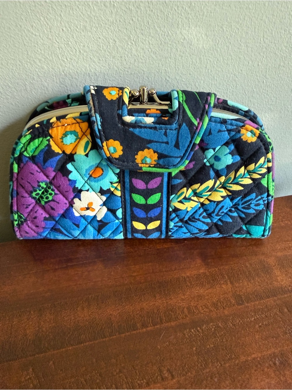 VERA BRADLEY Credit Card/ID Wallet Midnight Blues